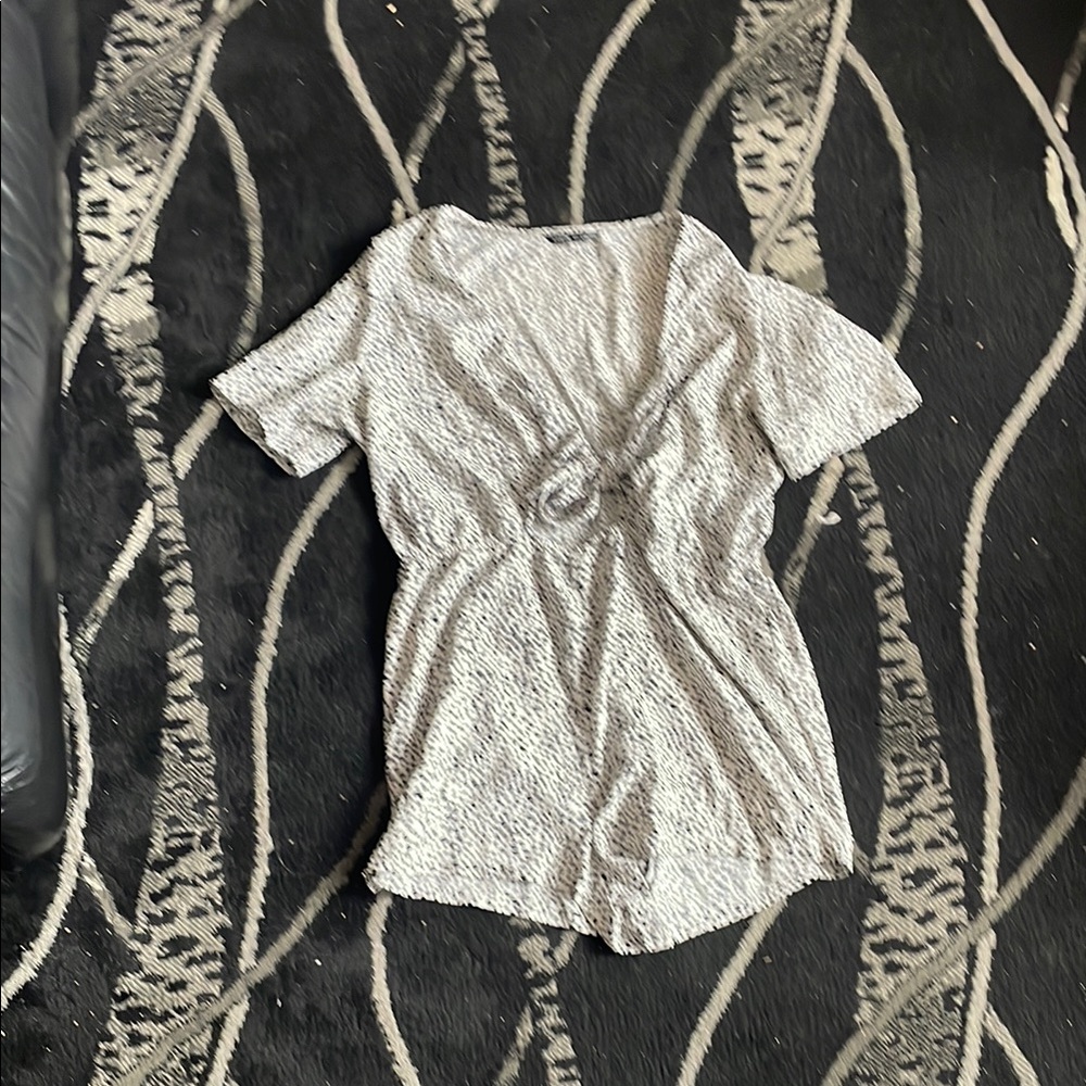 Women's black and white patterned dress